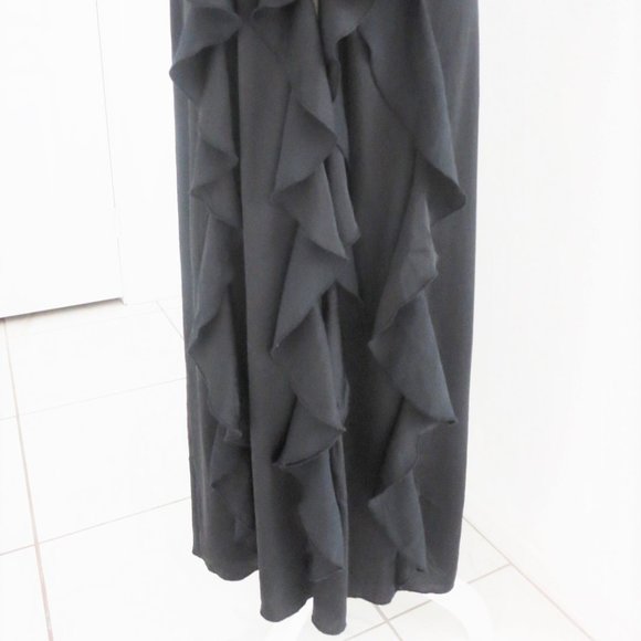 Victoria's Secret Black Ruffle Robe - Picture 6 of 14